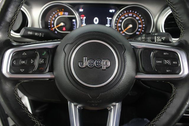 Used 2020 Jeep Wrangler Unlimited Sahara image 12