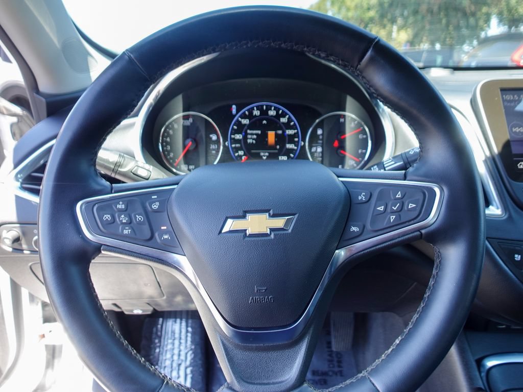 Used 2024 Chevrolet Malibu LT FWD image 12
