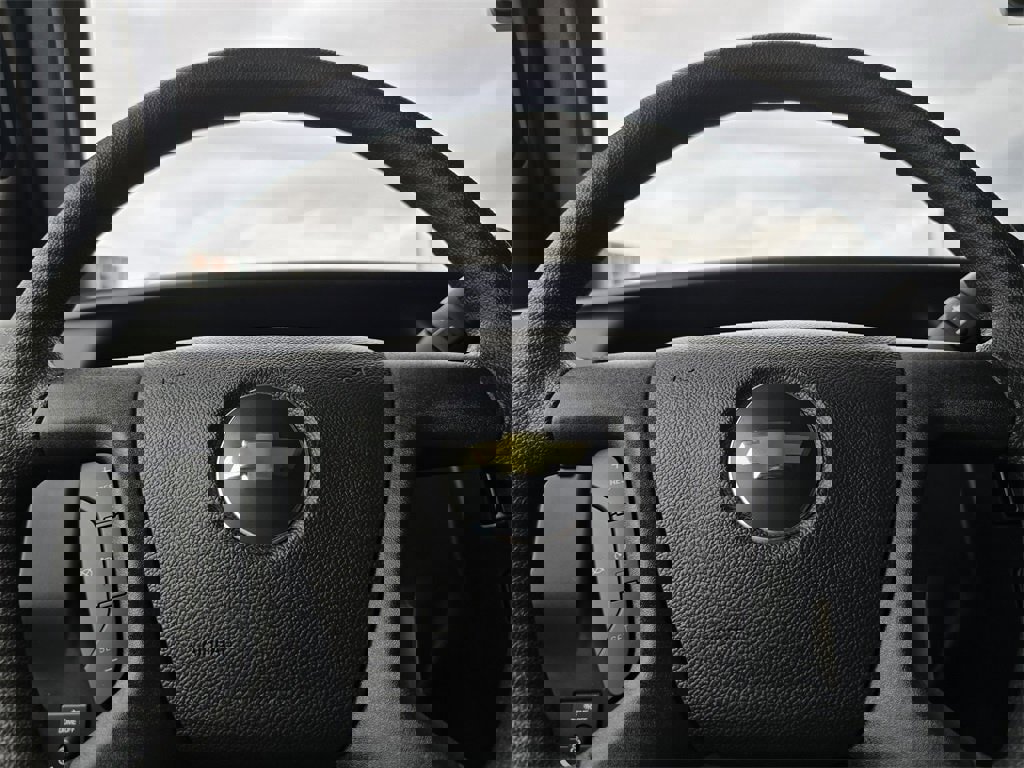 New 2025 Chevrolet Express 2500 w/ Communications Package image 15