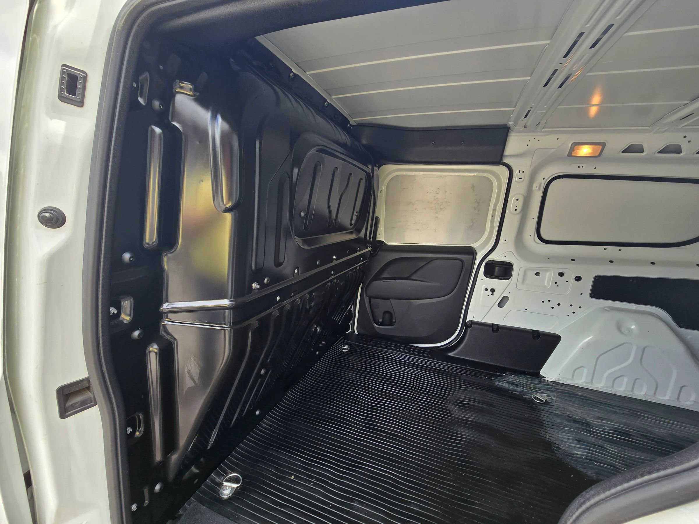 Used 2022 RAM ProMaster City Wagon image 17
