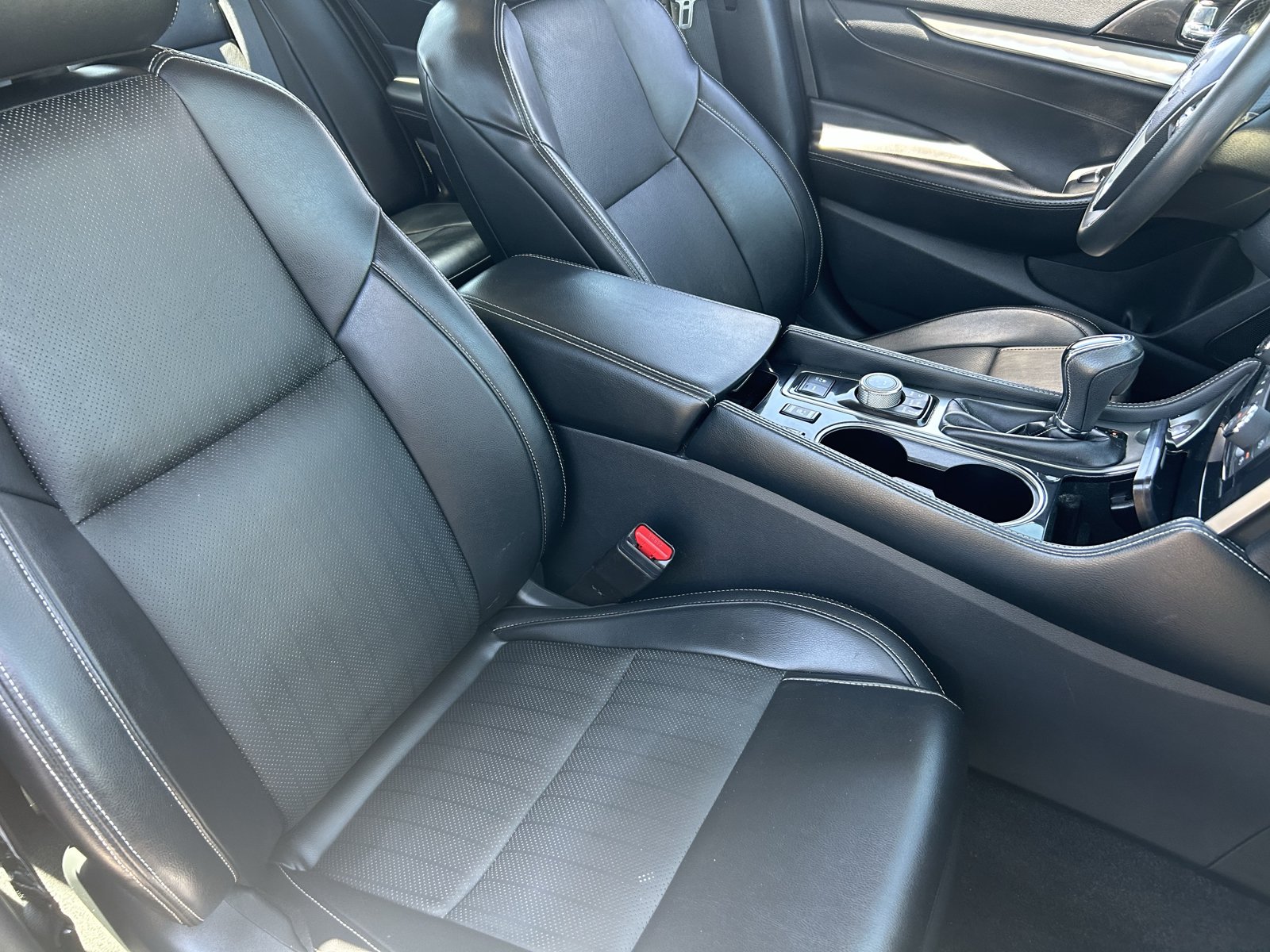 Used 2023 Nissan Maxima SV w/ Floor Mat Group FWD image 10