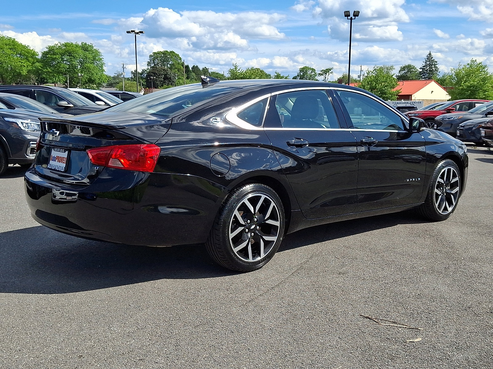 Used 2017 Chevrolet Impala LT FWD image 6