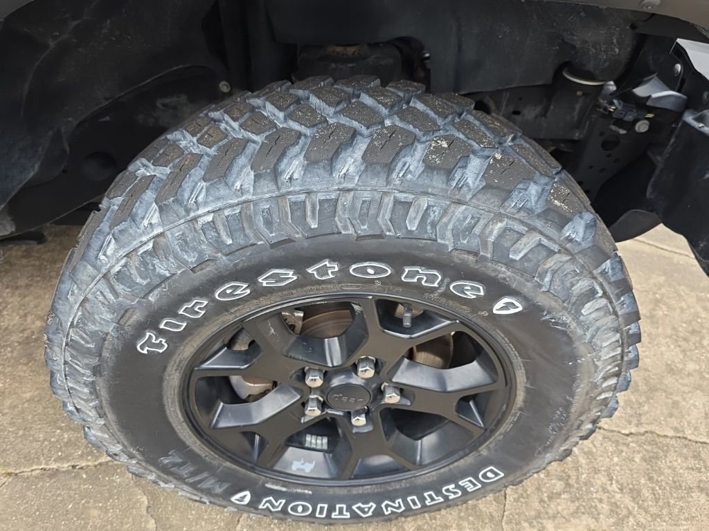 Certified 2021 Jeep Wrangler Sport AWD/4WD image 7