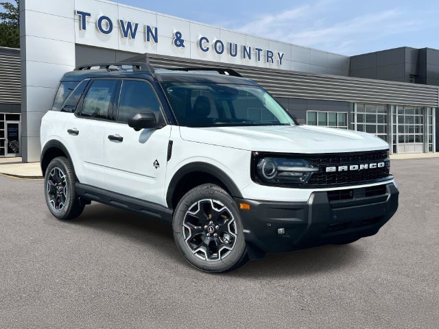 New 2026 Ford Bronco Sport Outer Banks w/ Outer Banks Tech Package+ AWD/4WD image 1