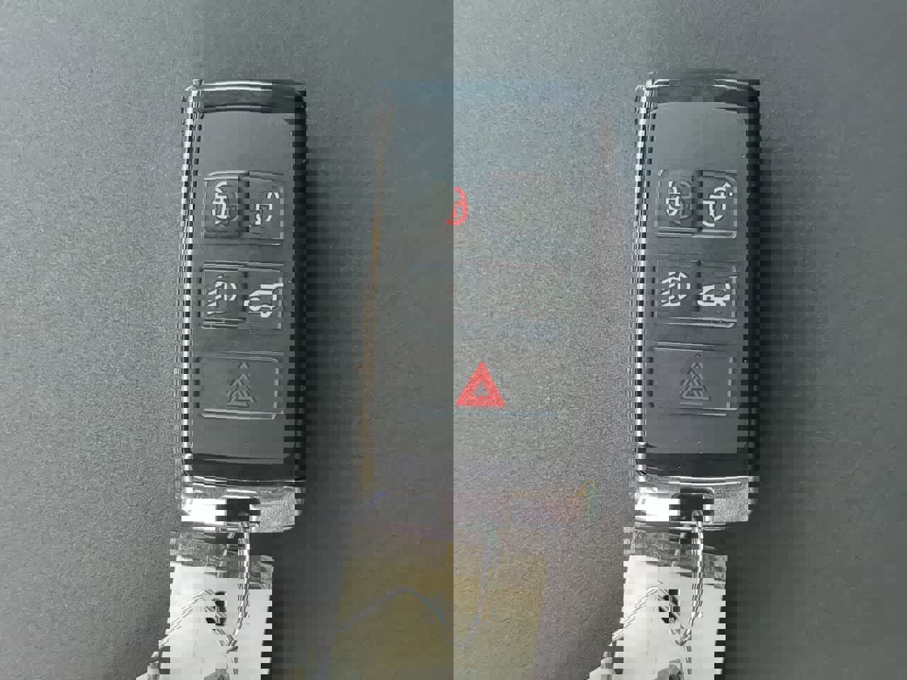 Used 2022 Land Rover Defender 110 X-Dynamic SE image 39