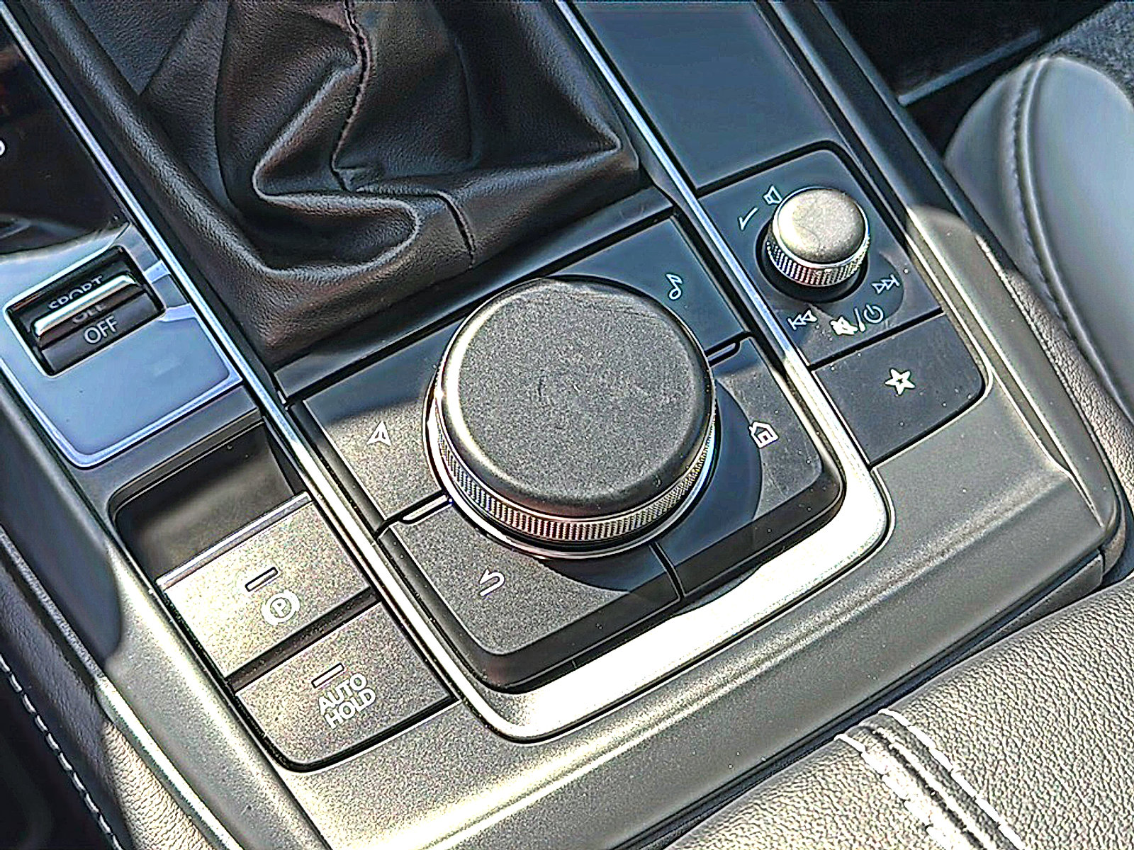 New 2026 MAZDA CX-30 Aire Edition image 26