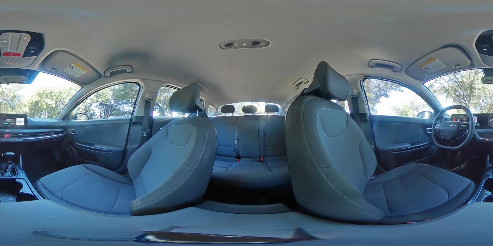 Used 2025 Kia K4 FWD image 41