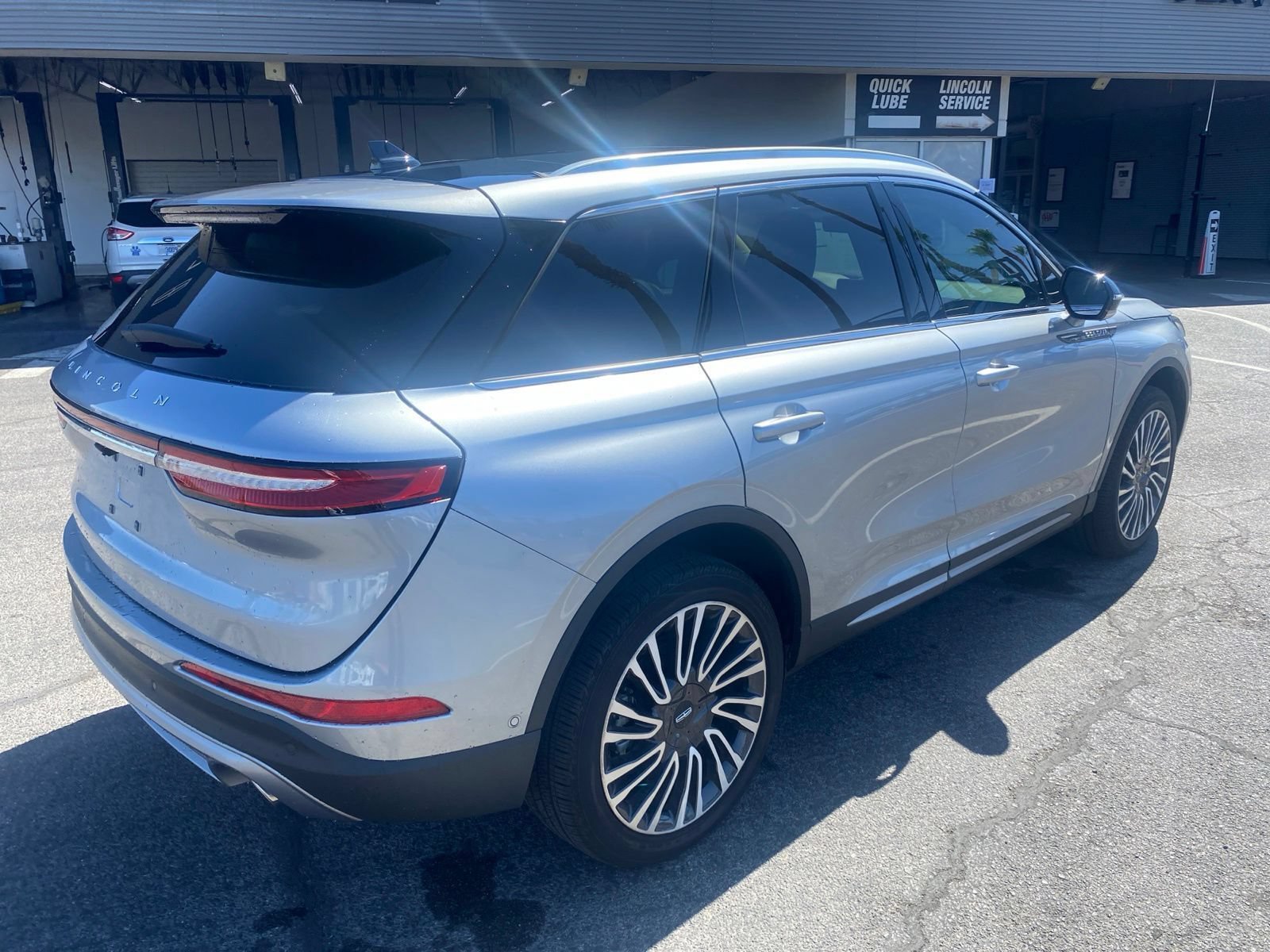 Used 2022 Lincoln Corsair Reserve w/ Elements Package AWD/4WD image 5