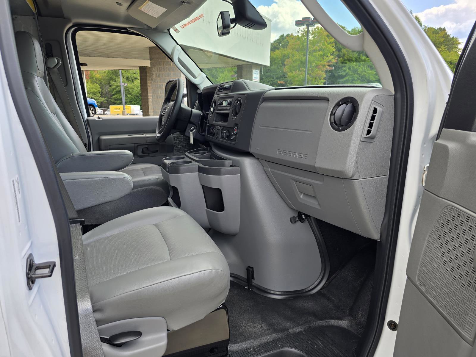 Used 2024 Ford E-350 and Econoline 350 Super Duty w/ Driver's Safety Package image 32