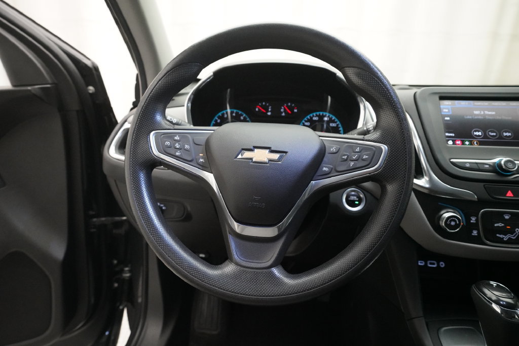 Used 2020 Chevrolet Equinox LS FWD image 4