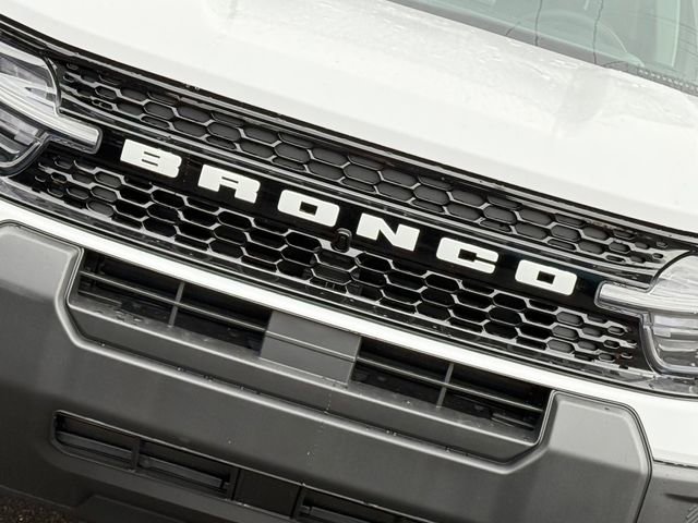 New 2025 Ford Bronco Sport Outer Banks image 3