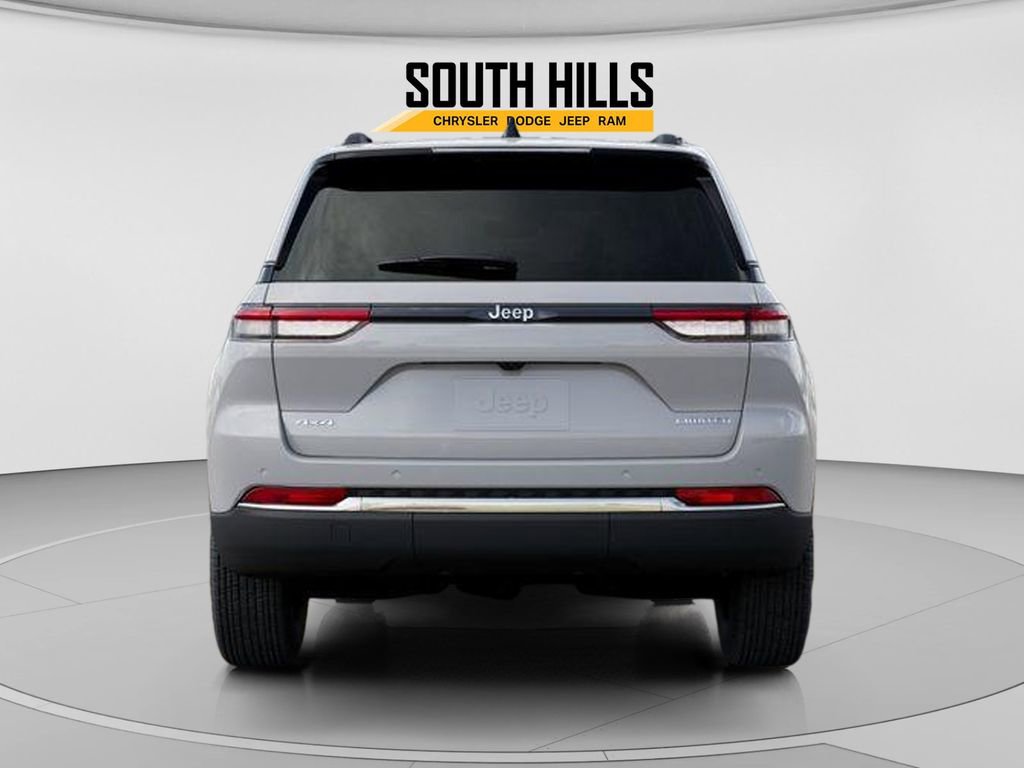 New 2025 Jeep Grand Cherokee Limited w/ Trailer Tow Package AWD/4WD image 7