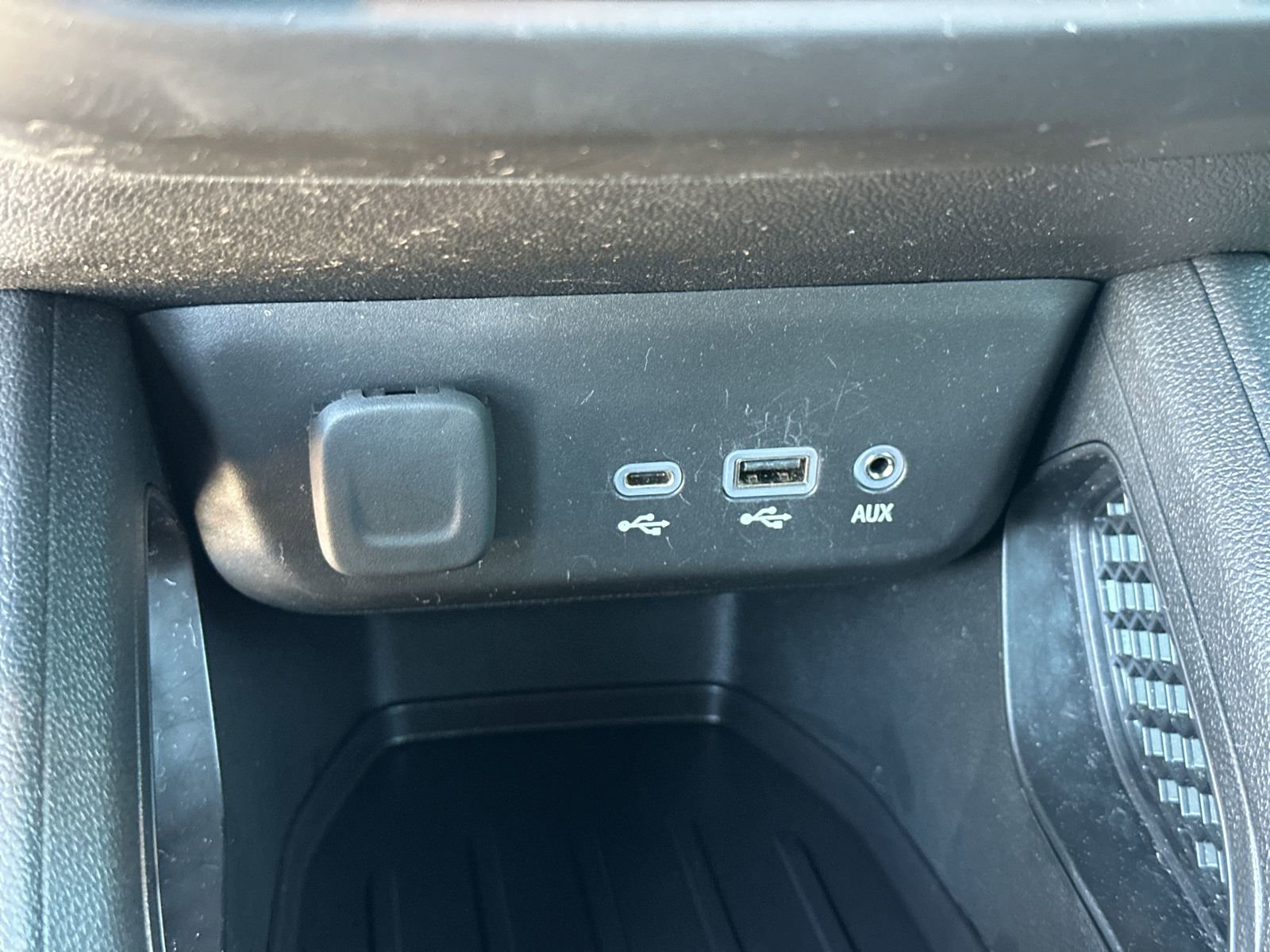 Used 2023 Chevrolet TrailBlazer RS w/ Convenience Package image 29