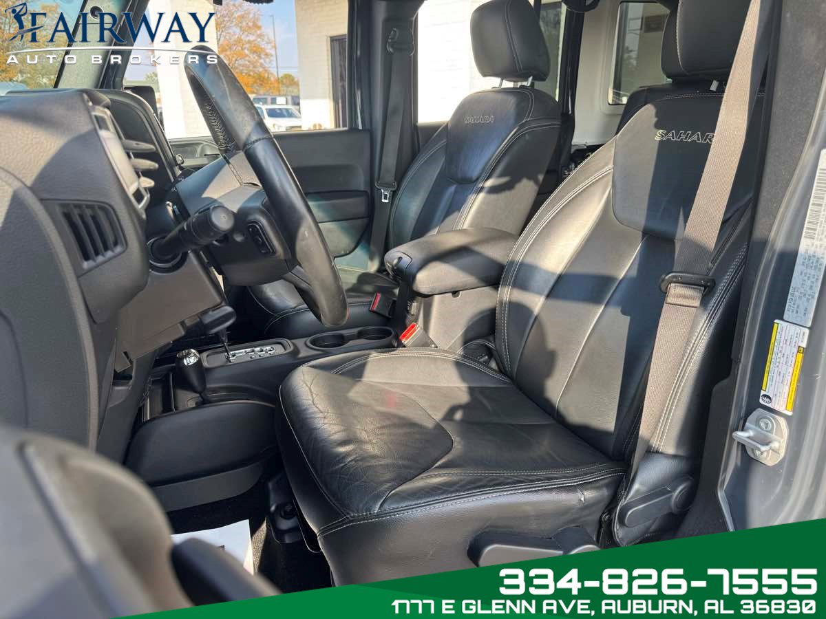 Used 2016 Jeep Wrangler Unlimited Sahara w/ Max Tow Package image 10
