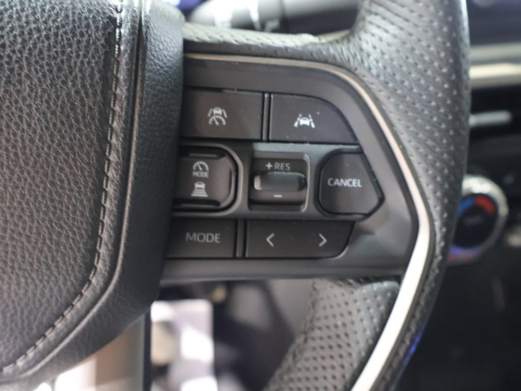 Used 2025 Toyota Tacoma TRD Off-Road w/ TRD Off Road Upgrade Package AWD/4WD image 36