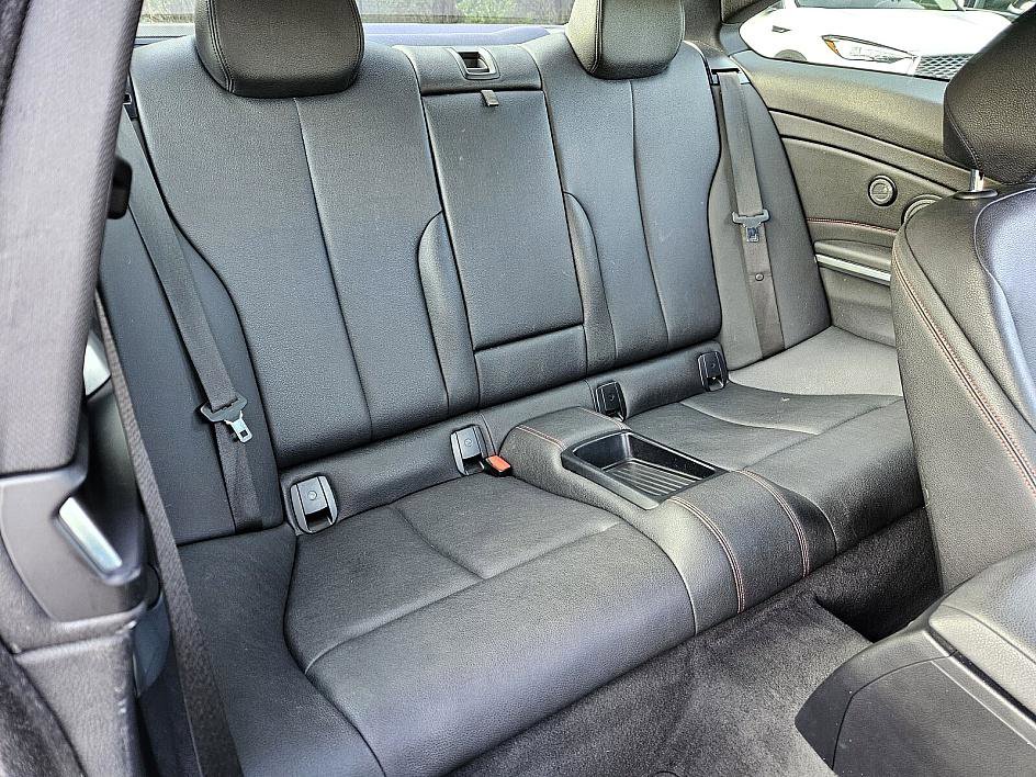 Used 2019 BMW 430i xDrive Coupe w/ Convenience Package image 16