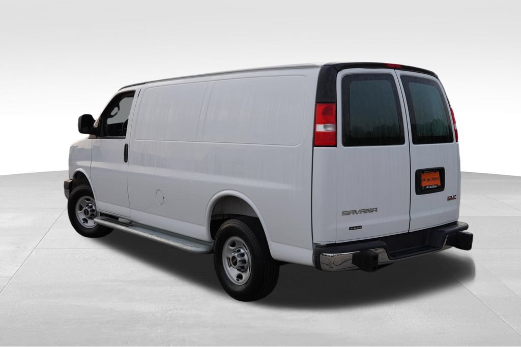 Certified 2025 GMC Savana 2500 w/ Driver Convenience Package RWD image 7