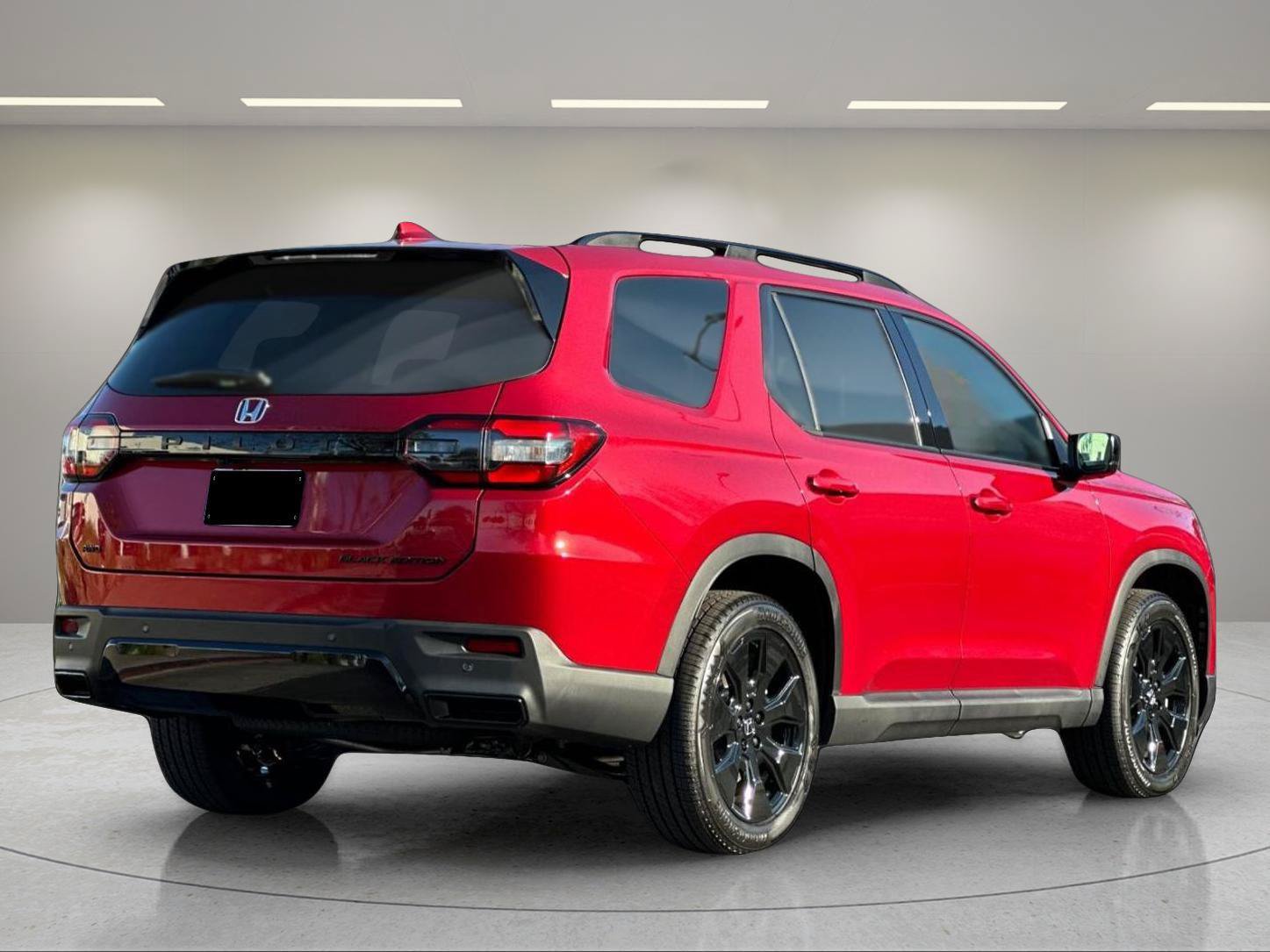 New 2026 Honda Pilot Black Edition image 5
