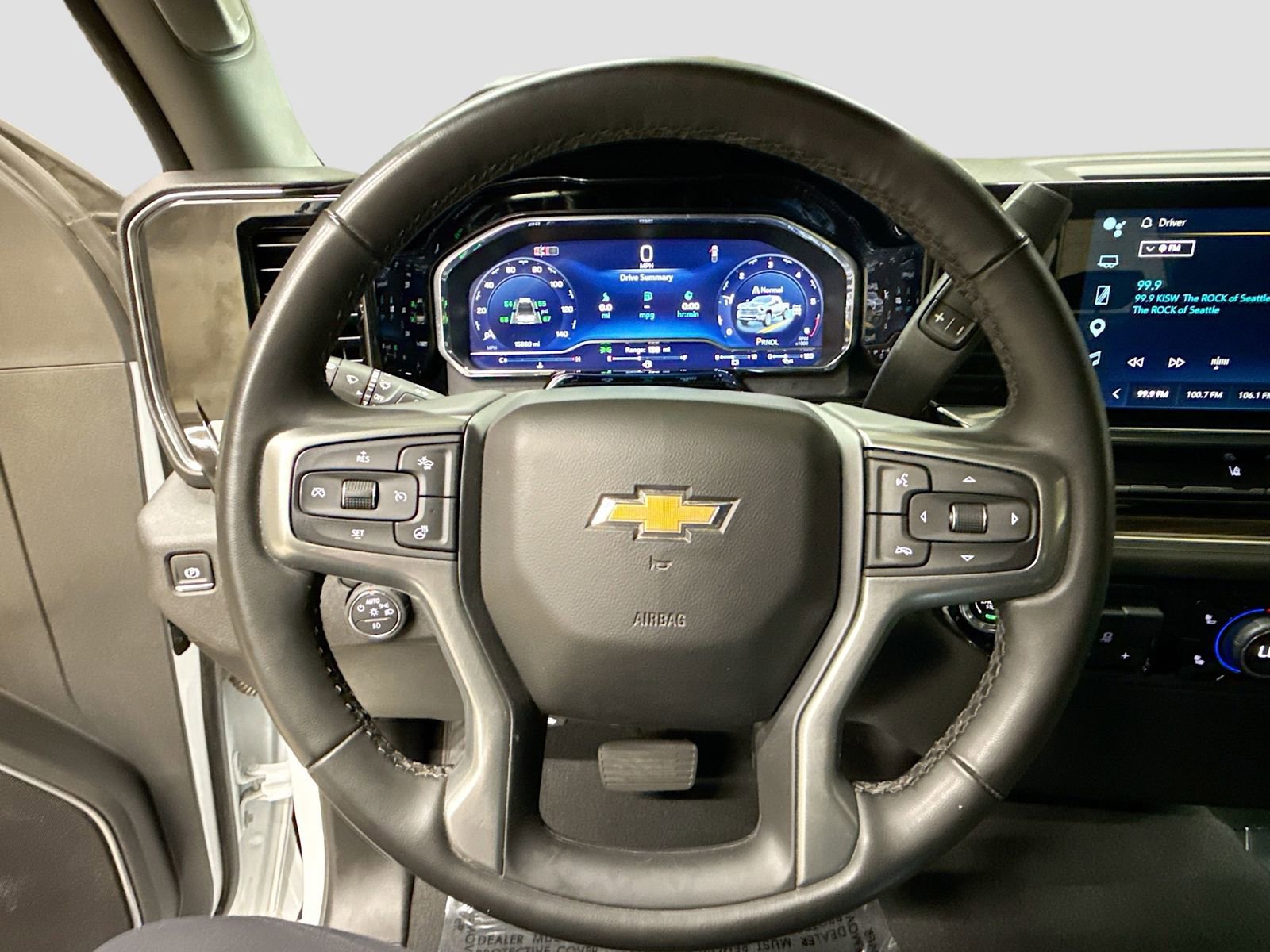 Certified 2025 Chevrolet Silverado 2500 LT w/ Convenience Package image 14