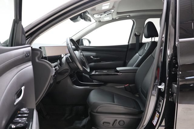 Certified 2025 Hyundai Tucson Limited AWD/4WD image 16