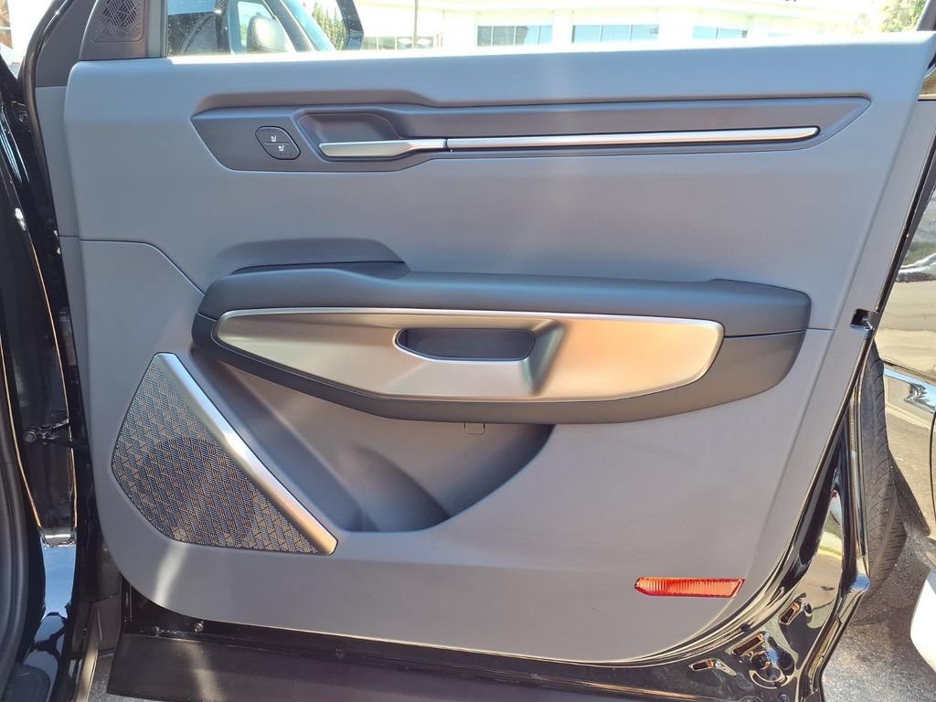 Used 2026 Kia EV9 Light RWD image 22