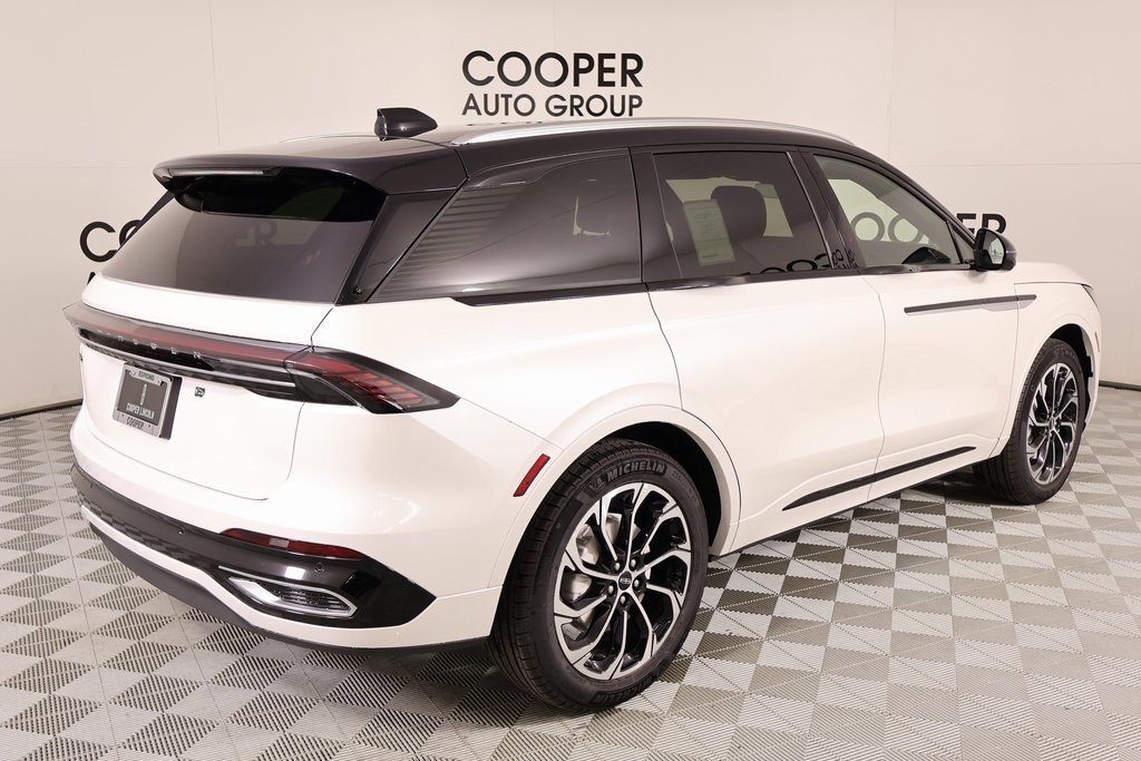 New 2026 Lincoln Nautilus Reserve image 21