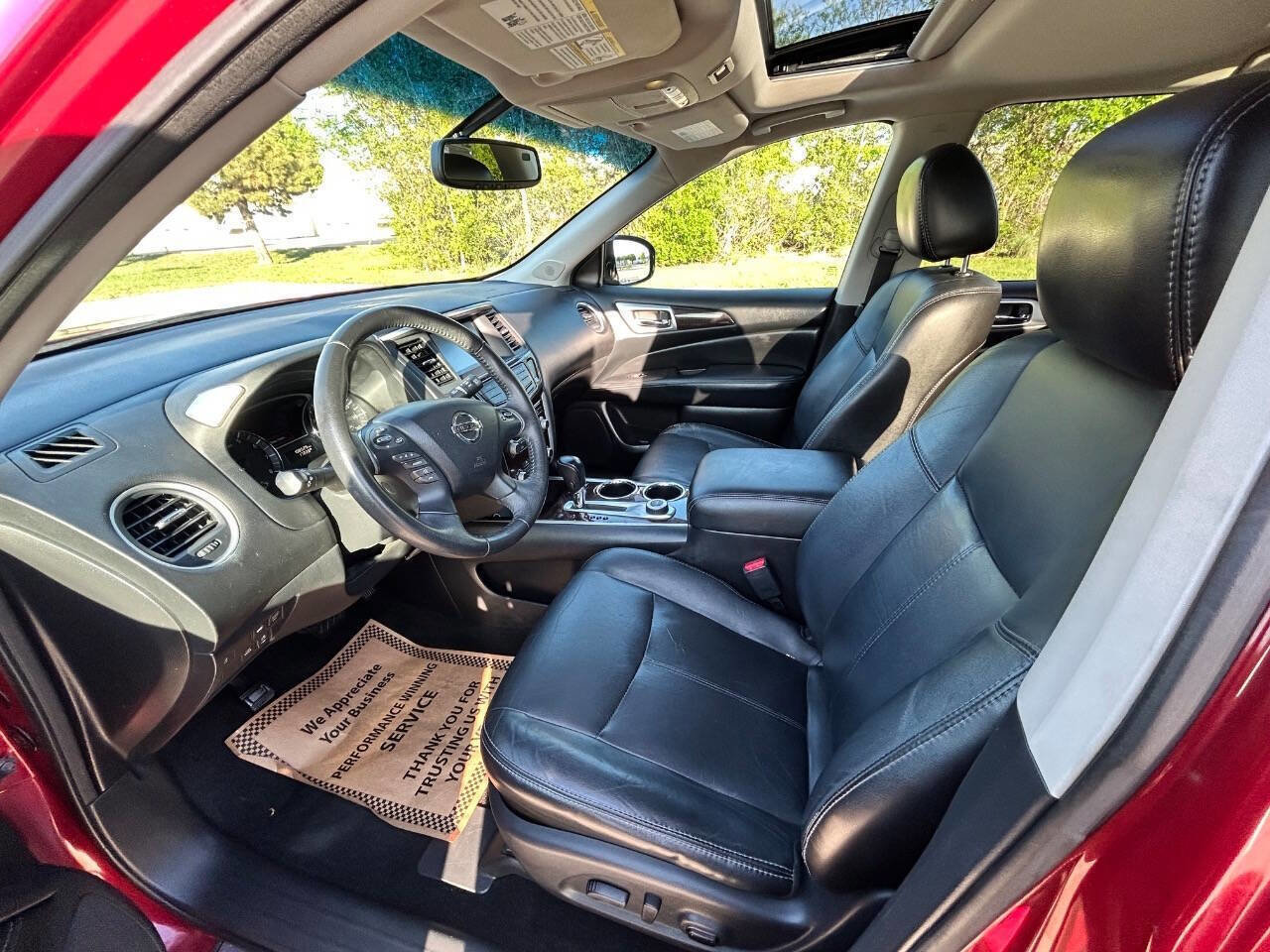 Used 2014 Nissan Pathfinder SL w/ SL Premium Package image 12