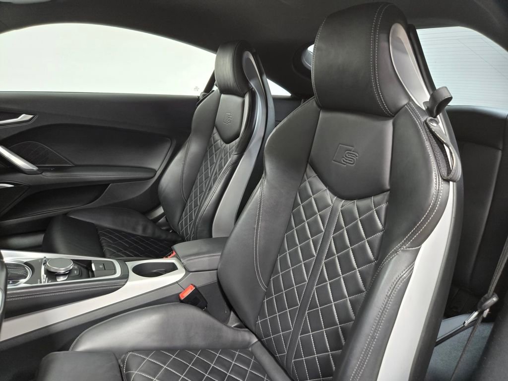 Used 2016 Audi TTS 2.0T image 11