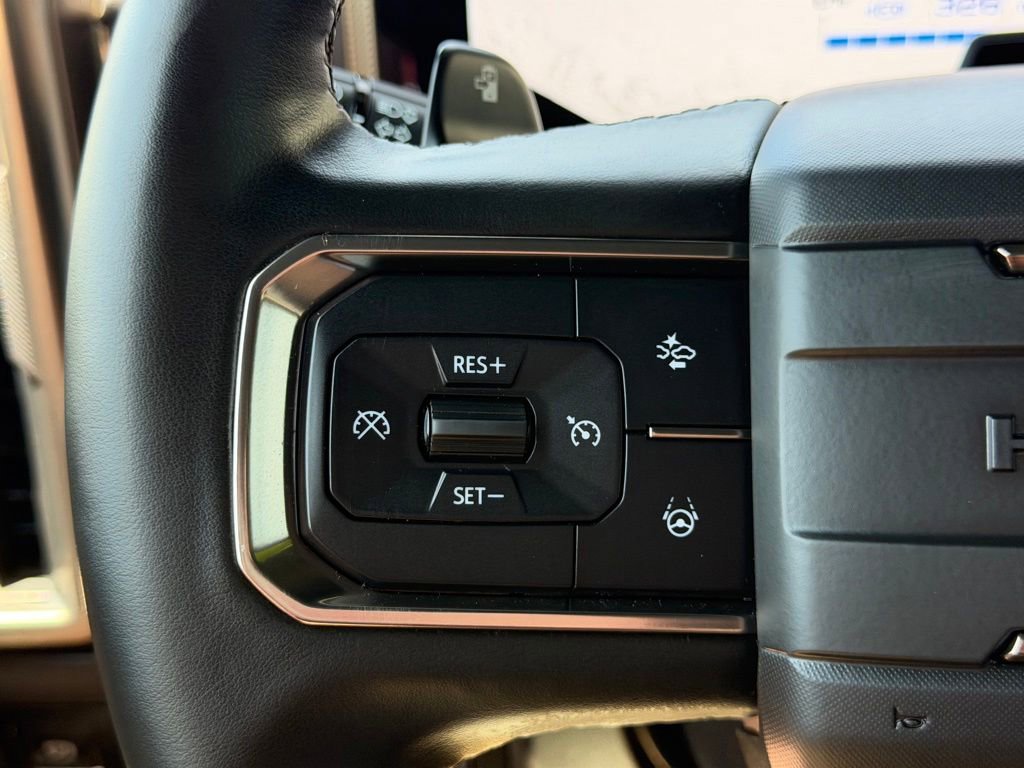 Used 2025 GMC Hummer EV 3X AWD/4WD image 17