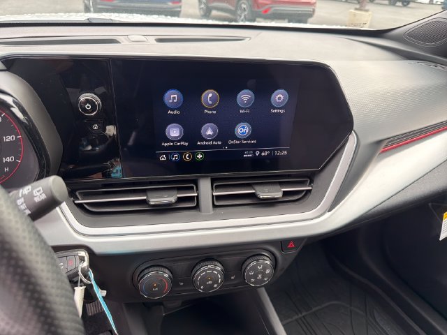 Certified 2024 Chevrolet Trax RS w/ Driver Confidence Package FWD image 17