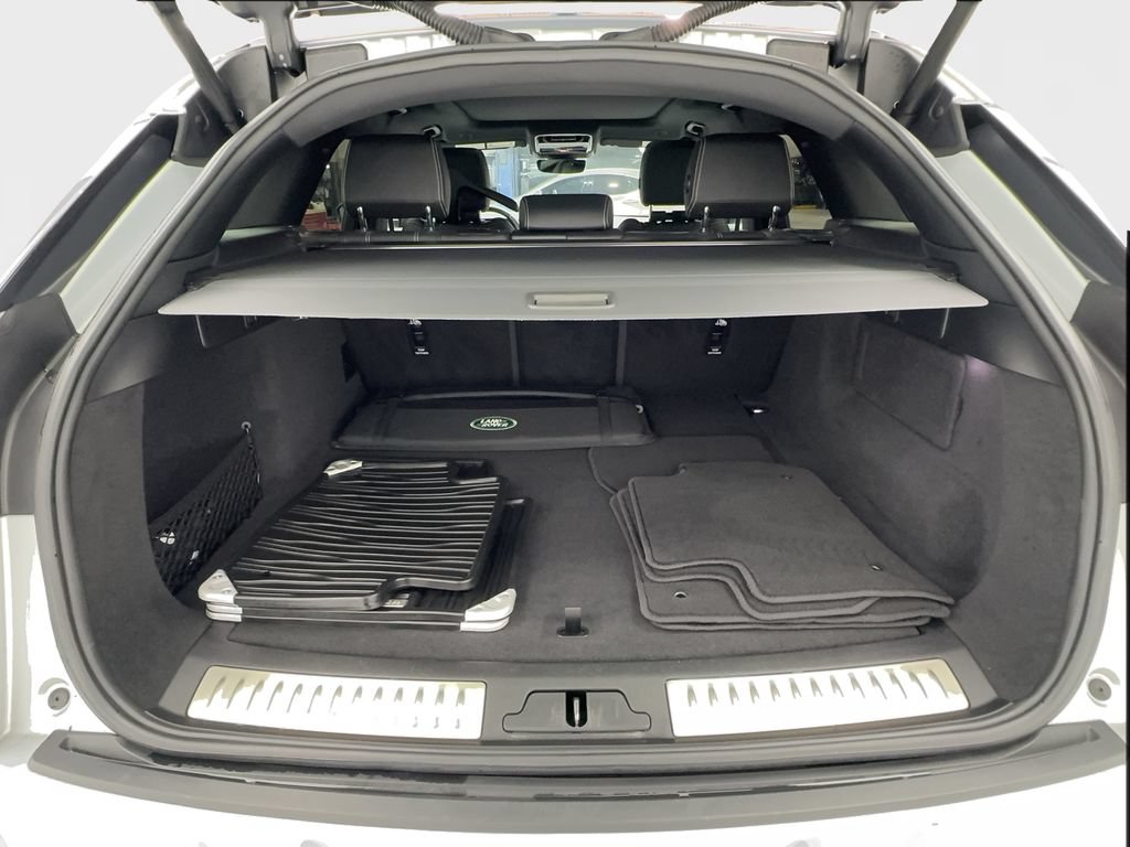 Used 2023 Land Rover Range Rover Velar R-Dynamic S AWD/4WD image 17