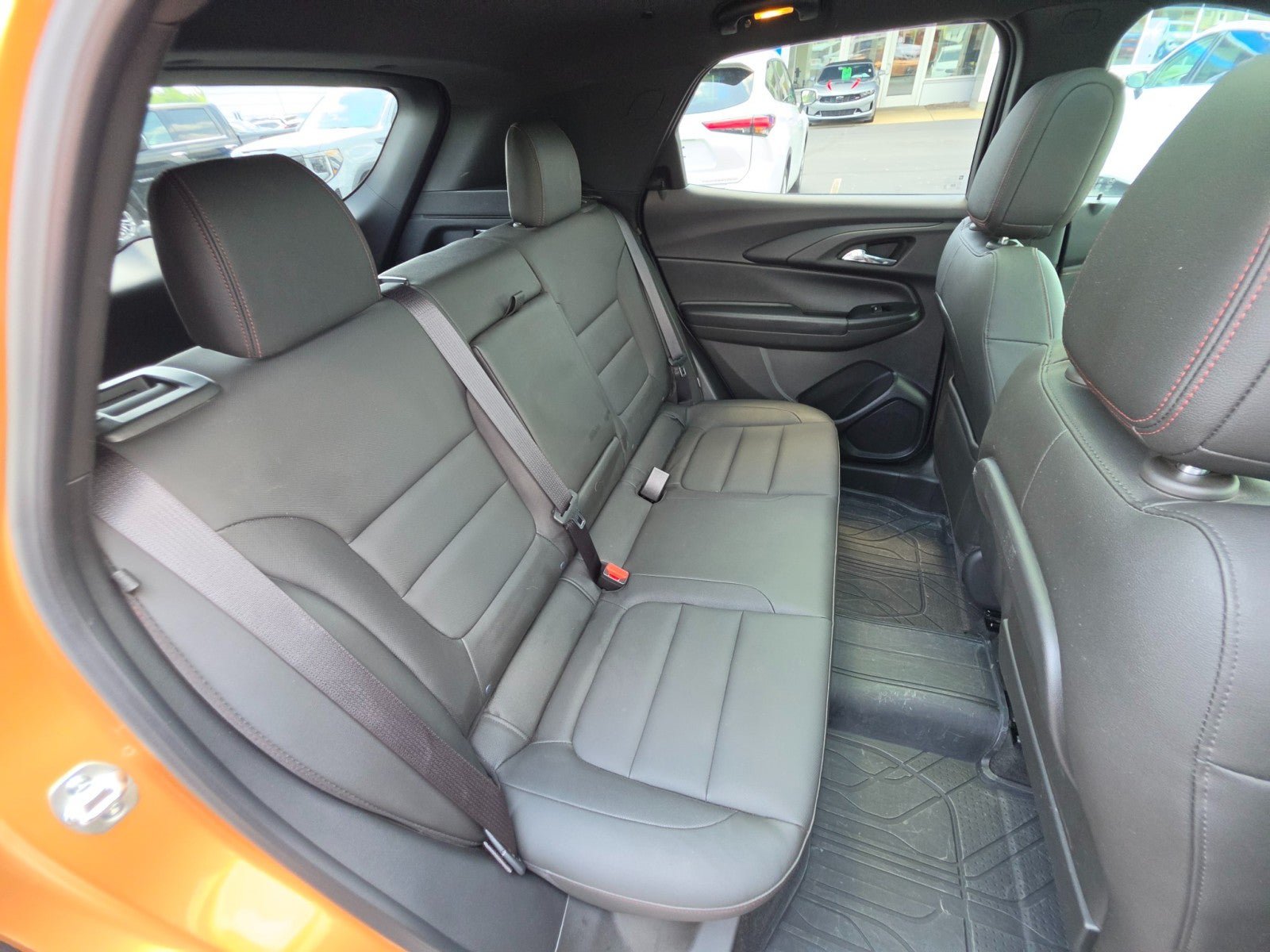 Used 2024 Chevrolet TrailBlazer RS w/ Convenience Package AWD/4WD image 16
