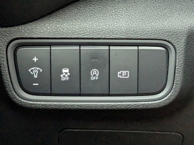 Certified 2025 Kia Soul GT-Line w/ GT-Line Technology Package image 35