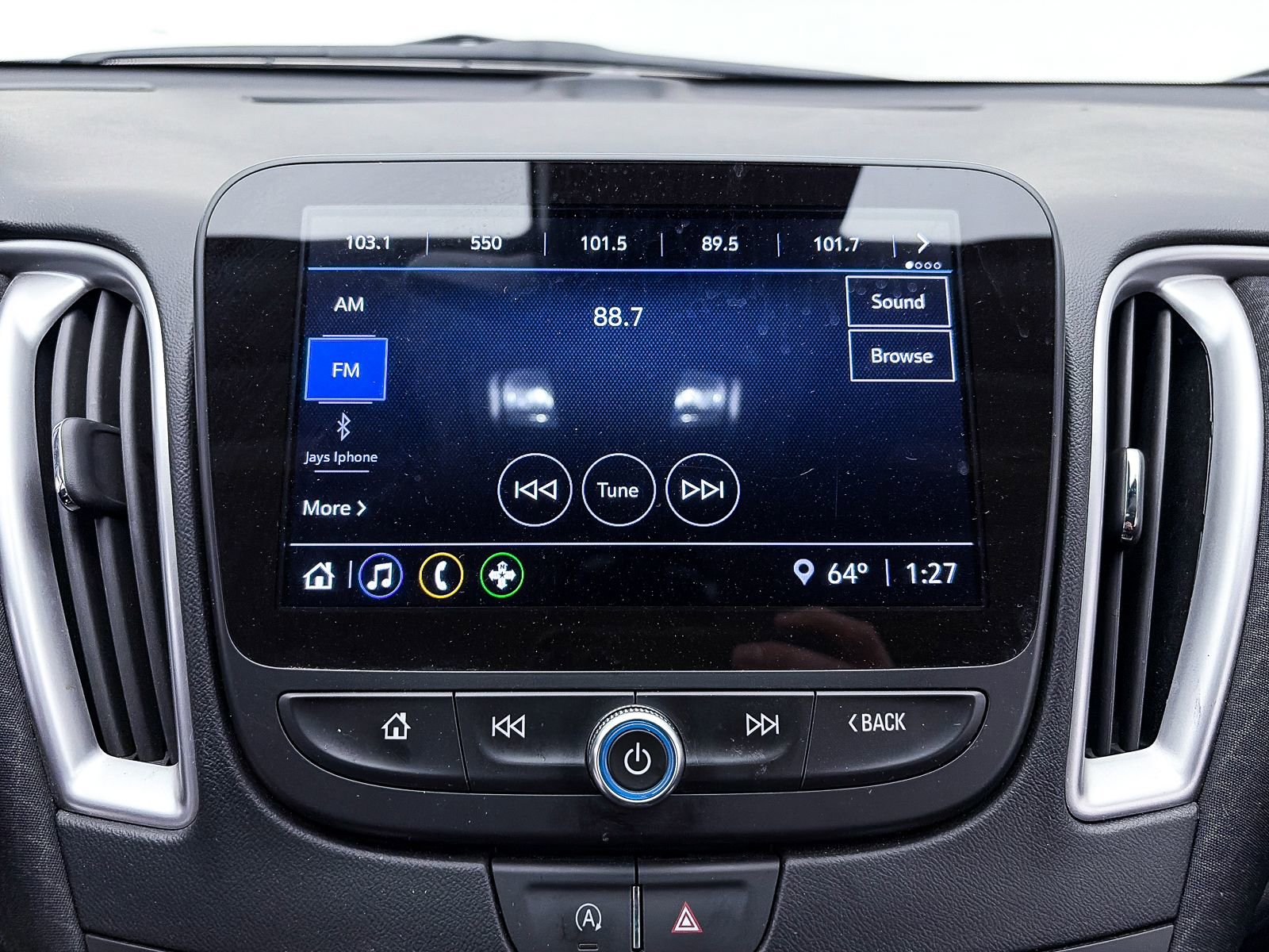 Used 2025 Chevrolet Malibu LS image 21