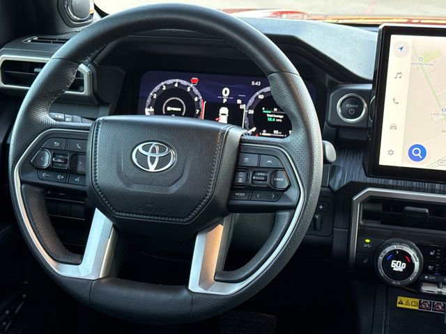 Used 2025 Toyota 4Runner 4WD image 15