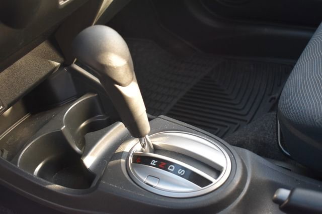 Used 2010 Honda Fit Sport image 21