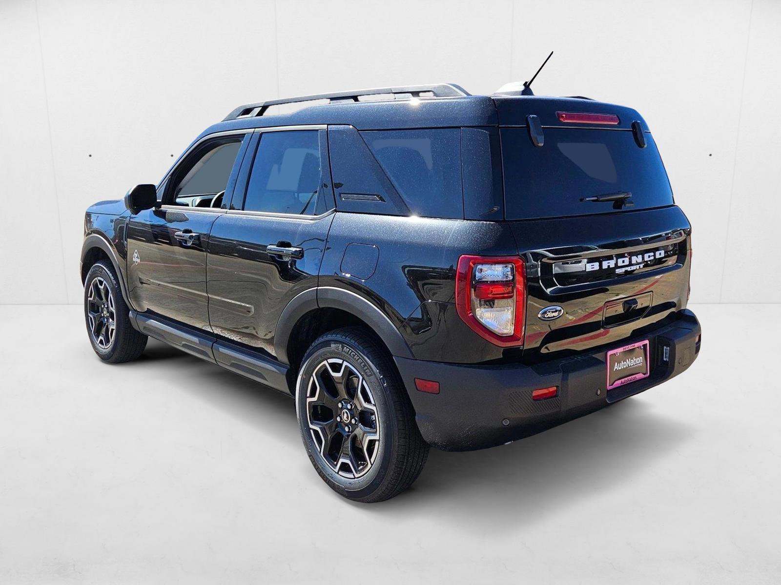 New 2025 Ford Bronco Sport Outer Banks w/ Outer Banks Tech Package+ AWD/4WD image 8