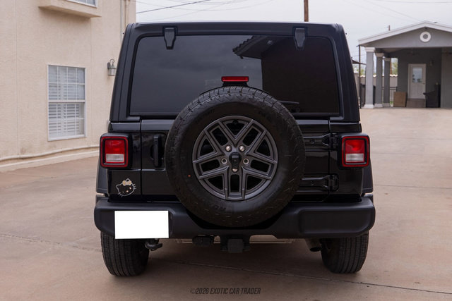 Used 2024 Jeep Wrangler Unlimited Sport AWD/4WD image 7