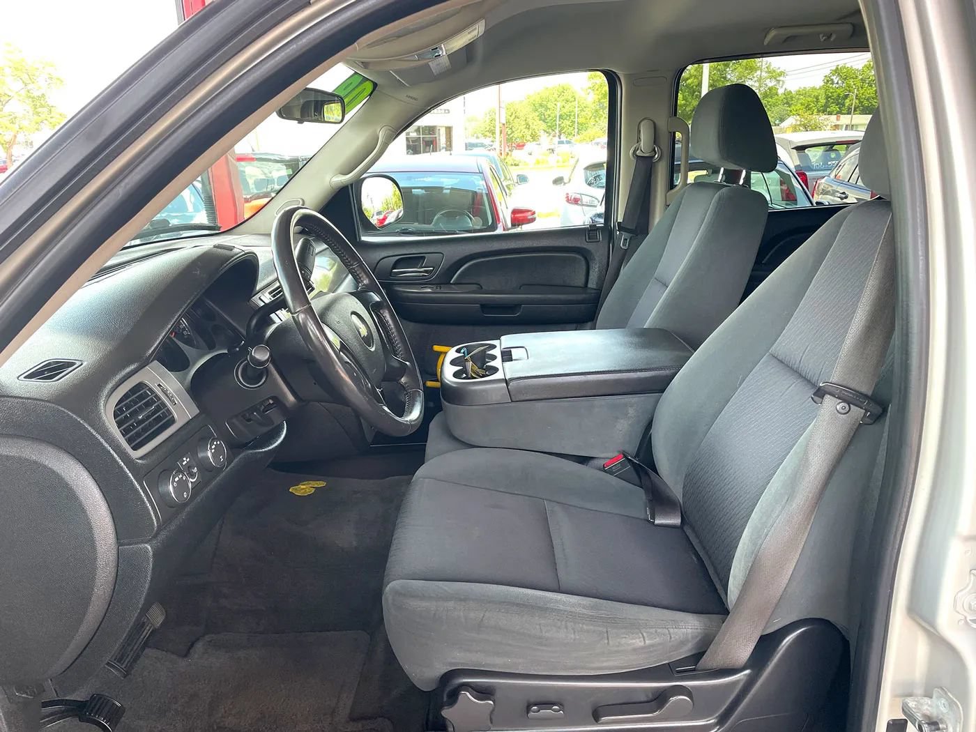 Used 2009 Chevrolet Avalanche LS AWD/4WD image 9