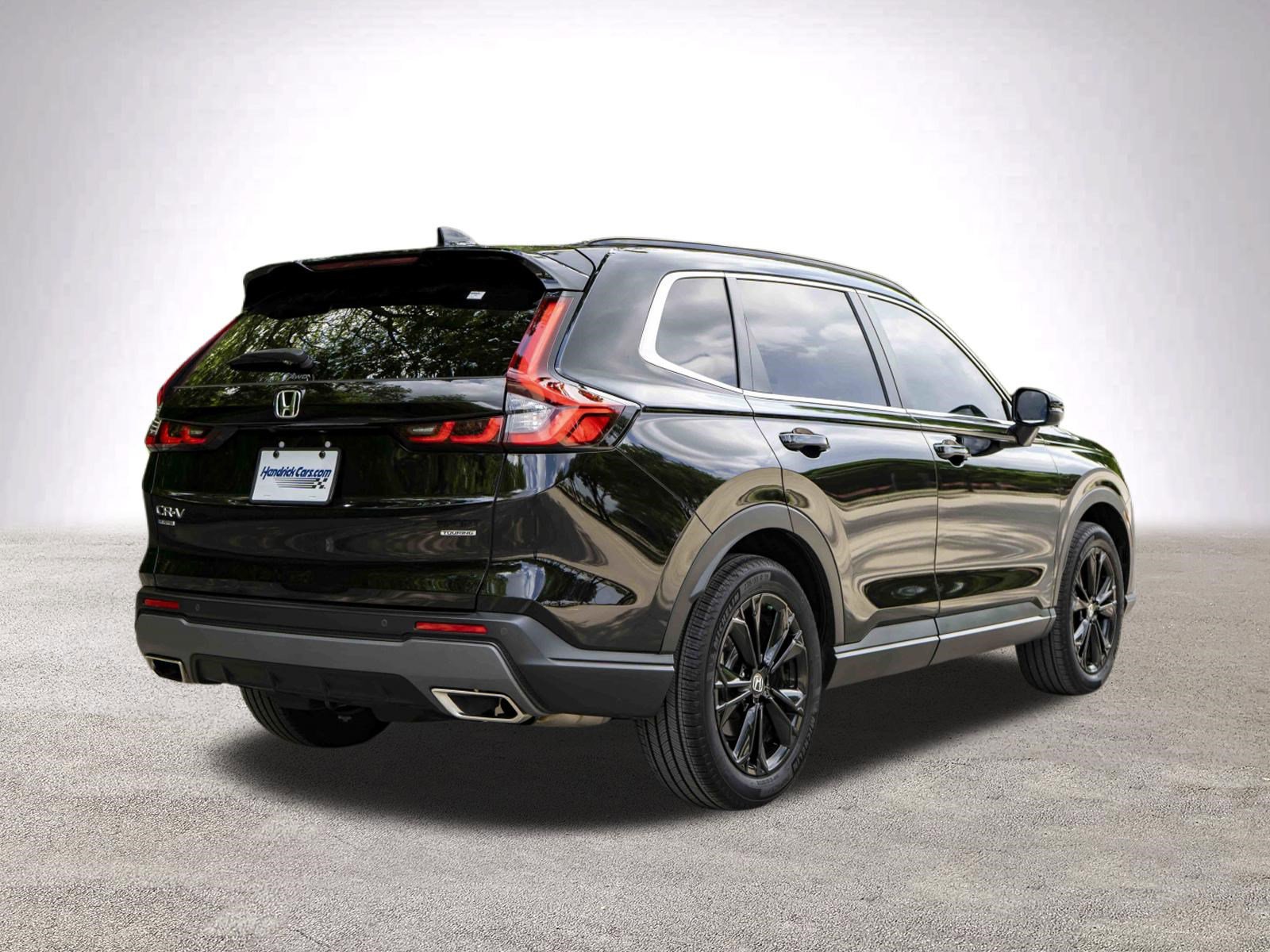 Used 2024 Honda CR-V Sport Touring image 9