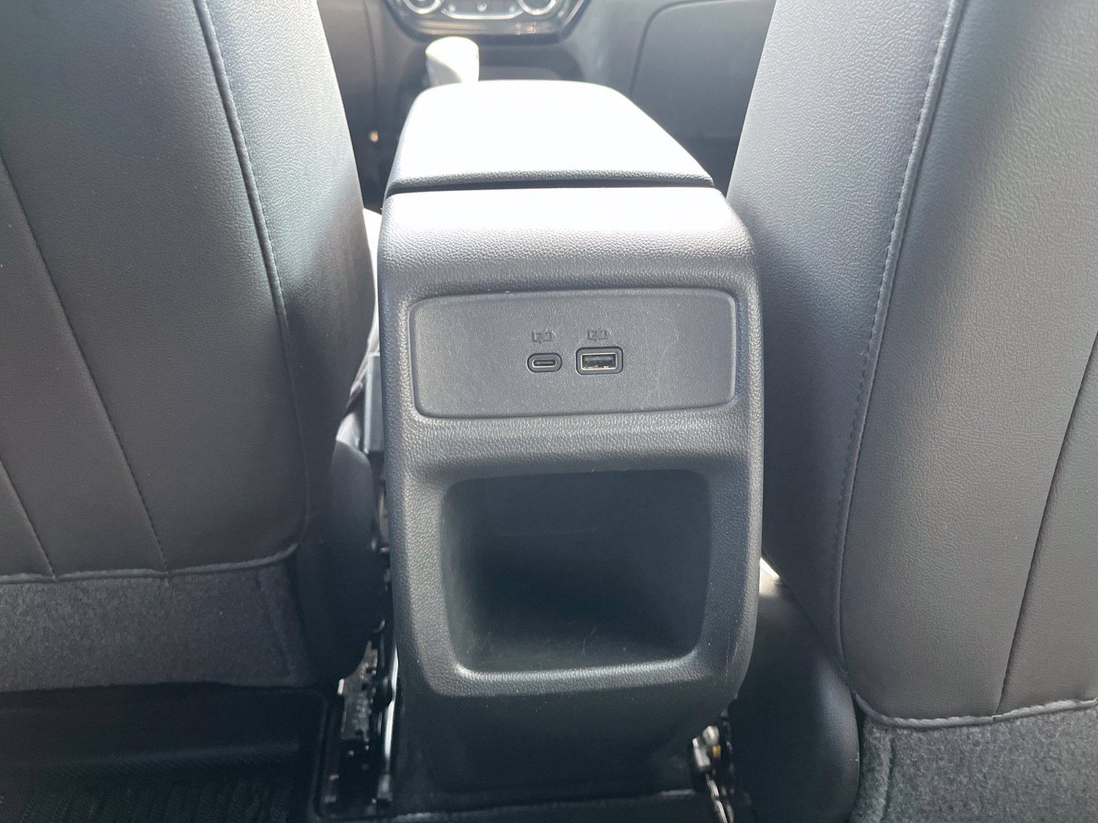 Used 2024 Chevrolet Trax LT w/ Driver Confidence Package FWD image 19