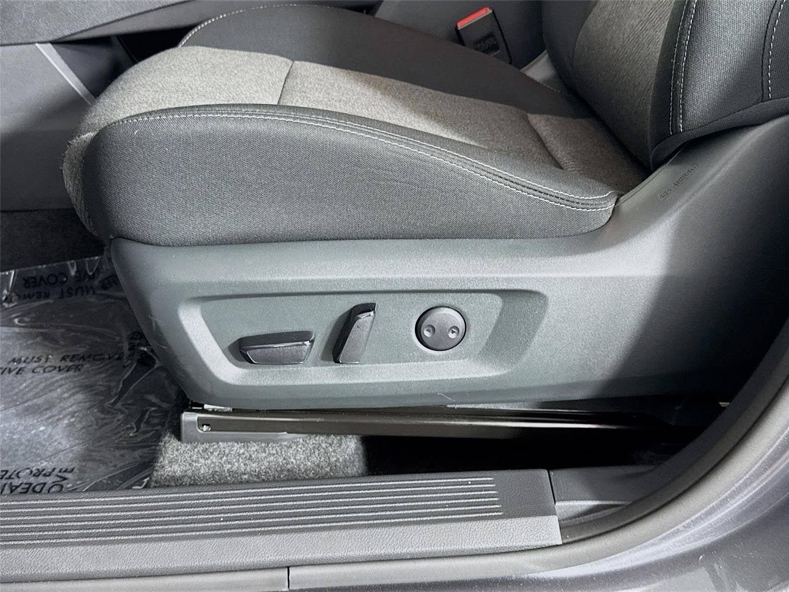 Certified 2026 Nissan Rogue SV FWD image 19