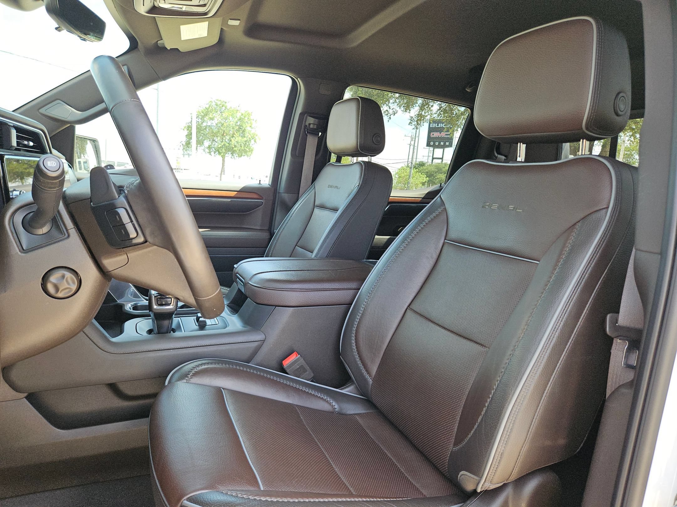 Certified 2023 GMC Sierra 1500 Denali w/ Technology Package AWD/4WD image 13