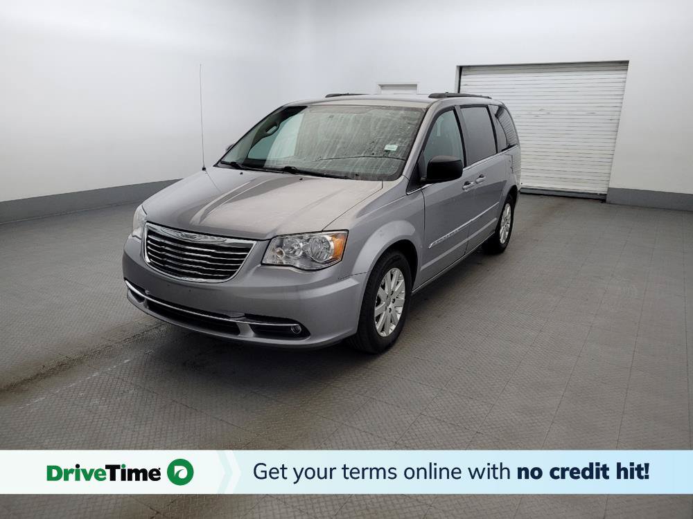 Used 2016 Chrysler Town & Country Touring