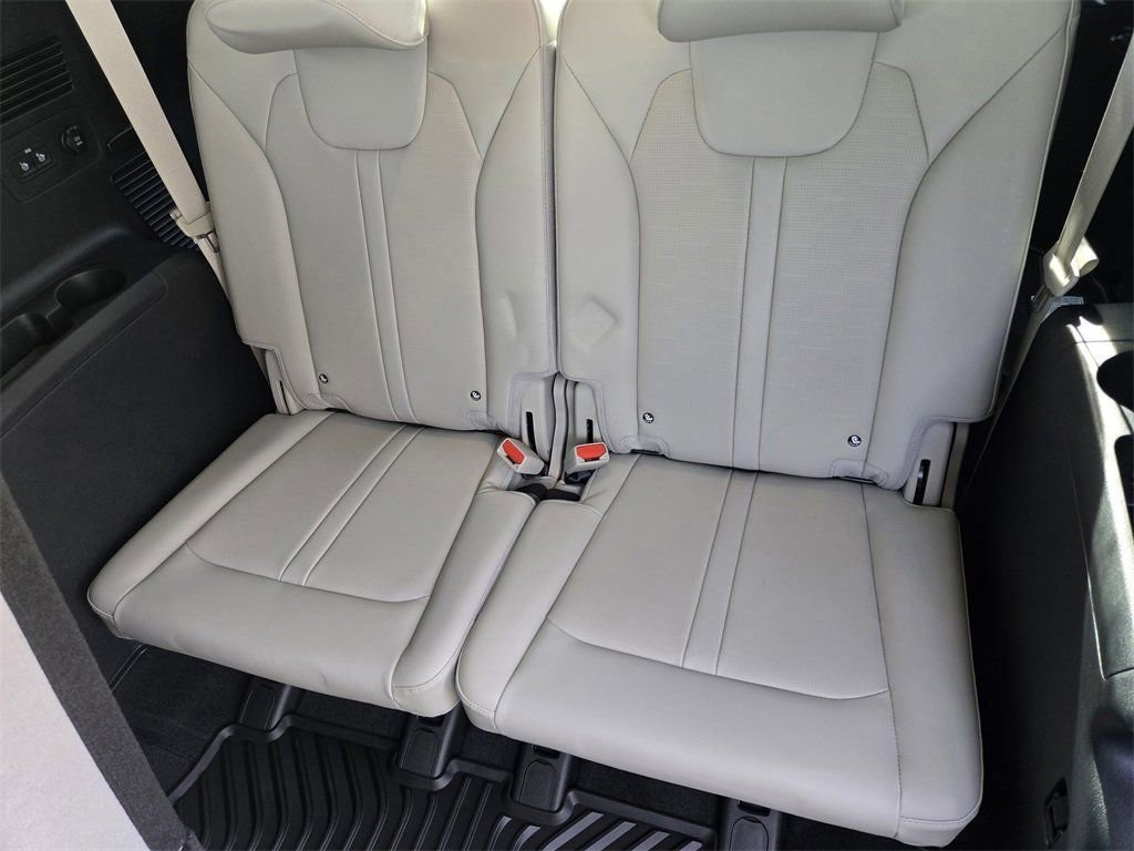 New 2026 Kia Sorento S AWD/4WD image 22