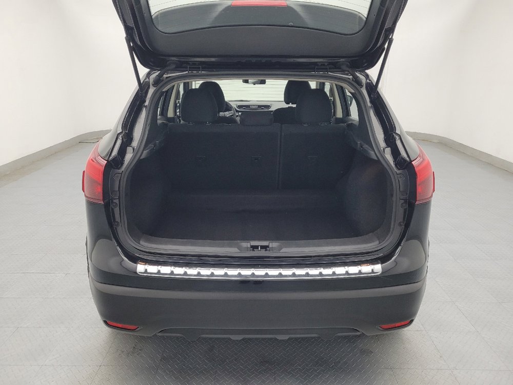 Used 2018 Nissan Rogue Sport S w/ S Appearance Package image 29