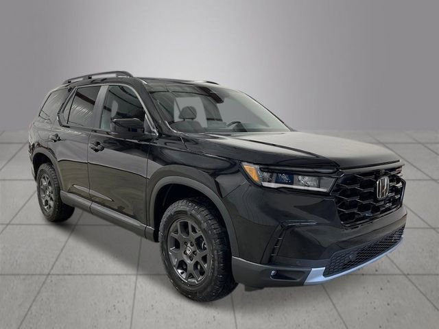 New 2025 Honda Pilot TrailSport image 10