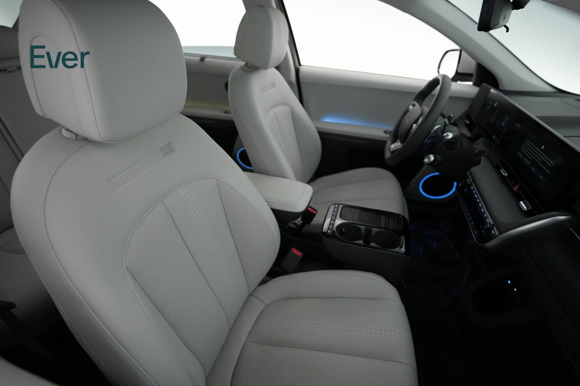 Used 2025 Hyundai Ioniq 5 Limited image 8