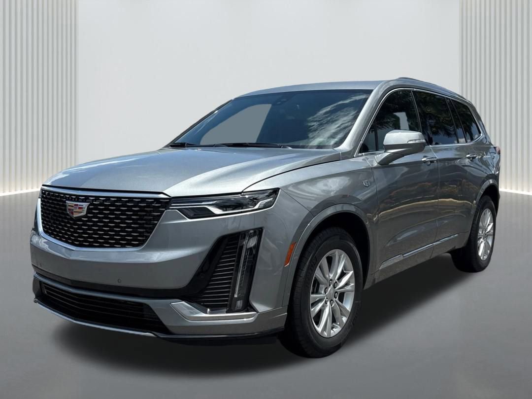 New 2025 Cadillac XT6 Luxury image 1