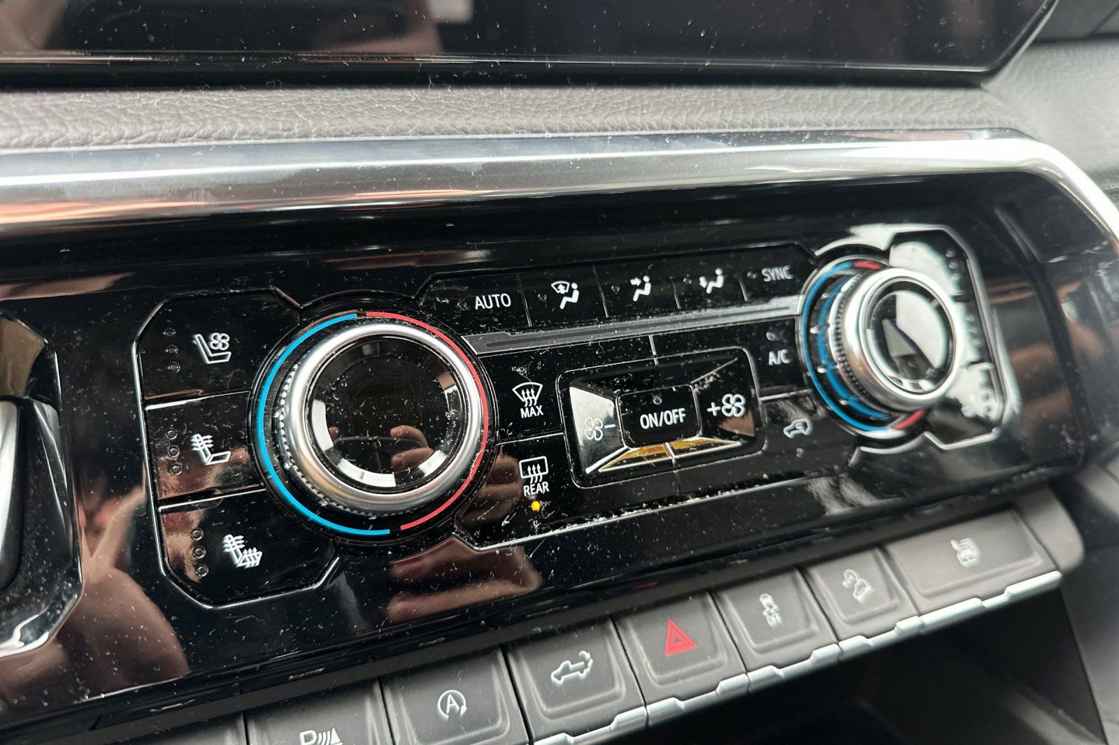 Used 2024 GMC Sierra 1500 Denali w/ Technology Package image 27